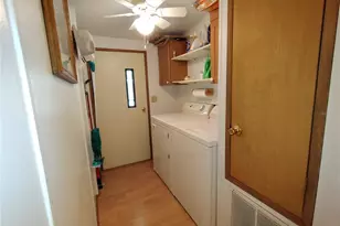 52 Outlet Dr, Lake Panasoffkee, FL 33538 - Photo 48