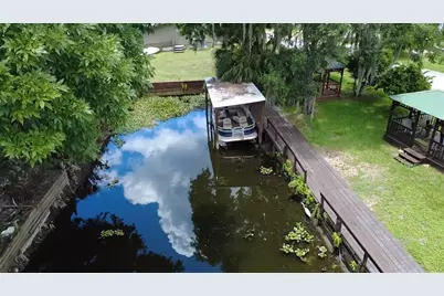 52 Outlet Drive, Lake Panasoffkee, FL 33538 - Photo 4