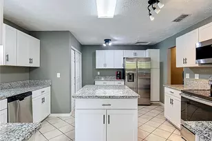 45 Forest Ln, Bronson, FL 32621 - Photo 6