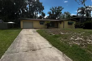2380 N Watersedge Dr, Crystal River, FL 34429 - Photo 2