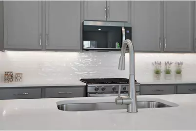 9035 Duany Lane, Lakewood Ranch, FL 34240 - Photo 10