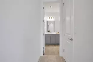 9035 Duany Ln, Lakewood Ranch, FL 34240 - Photo 22