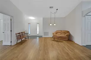 32942 Rambling Oaks Ct, Leesburg, FL 34748 - Photo 6