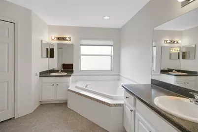 32942 Rambling Oaks Court, Leesburg, FL 34748 - Photo 44