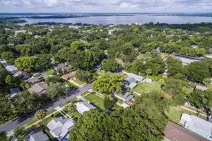 401 E 9th Ave, Mount Dora, FL 32757 - Photo 20