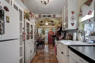 401 E 9th Ave, Mount Dora, FL 32757 - Photo 12