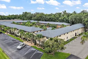 600 W Oak Terrace Dr, Leesburg, FL 34748 - Photo 2