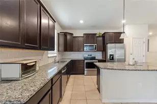 120 Citrus Isle St, Davenport, FL 33837 - Photo 14