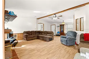 16734 NE 2nd Street Rd, Silver Springs, FL 34488 - Photo 10