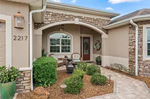 2217 Isleworth Cir, The Villages, FL 32163 - Photo 6