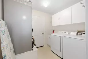 1605 Chavez Ct, The Villages, FL 32159 - Photo 28