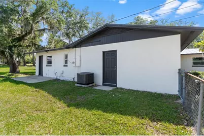109 W Lakeview Street, Lady Lake, FL 32159 - Photo 6