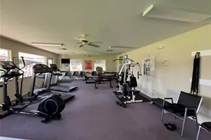 4805 Colonnades Cir E, Lakeland, FL 33811 - Photo 20