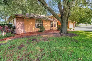 9835 Lakeshore Dr, Clermont, FL 34711 - Photo 4