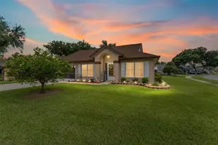 2121 Vindale Rd, Tavares, FL 32778 - Photo 36