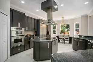 8704 Crestgate Cir, Orlando, FL 32819 - Photo 16