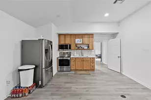 41636 Outlaw Ln, Weirsdale, FL 32195 - Photo 34