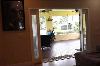 876 Cr 467, Lake Panasoffkee, FL 33538 - Photo 20