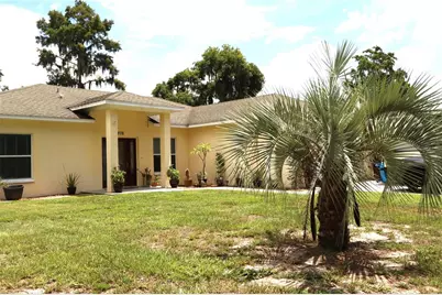 876 Cr 467, Lake Panasoffkee, FL 33538 - Photo 6