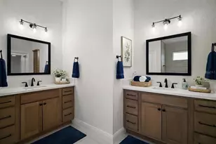 1645 McLucas Ln, The Villages, FL 34762 - Photo 18