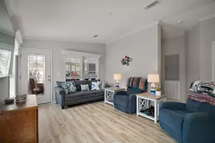 31609 Terrace Dr, Tavares, FL 32778 - Photo 8