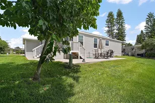 31609 Terrace Dr, Tavares, FL 32778 - Photo 22