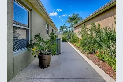 1098 Burnettown Place, The Villages, FL 32162 - Photo 28