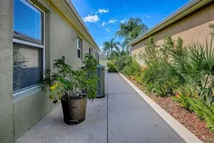 1098 Burnettown Pl, The Villages, FL 32162 - Photo 28