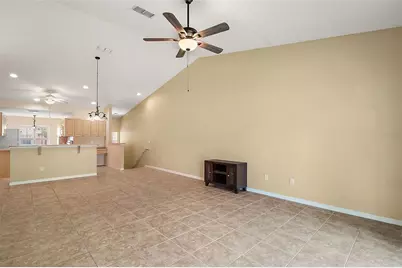 5368 Compass Point #202, Oxford, FL 34484 - Photo 6