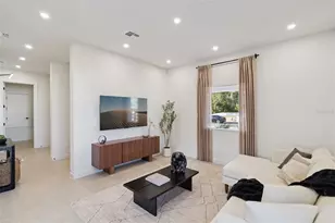 427 Skyfield Ct, Lady Lake, FL 32159 - Photo 4