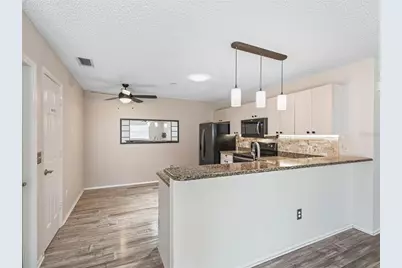 220 Estrada Place, The Villages, FL 32159 - Photo 12