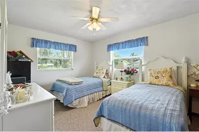 32721 Lake Eustis Drive, Tavares, FL 32778 - Photo 24