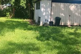 2693 Cr 426F, Lake Panasoffkee, FL 33538 - Photo 16