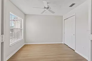 1305 Santa Maria Ave, The Villages, FL 32159 - Photo 4