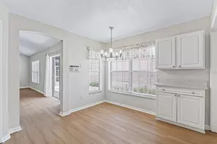 1305 Santa Maria Ave, The Villages, FL 32159 - Photo 10