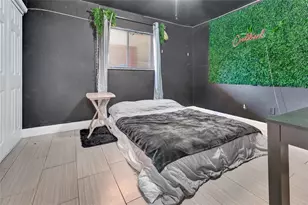 2860 N Powers Dr, Orlando, FL 32818 - Photo 12