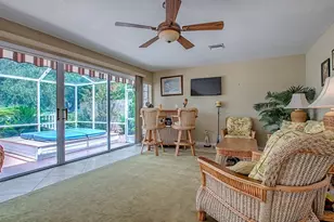 932 Medira Dr, The Villages, FL 32159 - Photo 4