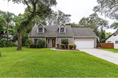 411 S Cobble Court, Mount Dora, FL 32757 - Photo 1