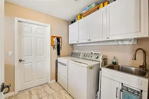 2415 Morven Park Way, The Villages, FL 32162 - Photo 36