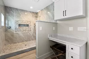 827 SW Kings Bay Dr, Crystal River, FL 34429 - Photo 36