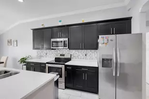 2412 Ainsworth Ave, Deltona, FL 32738 - Photo 16