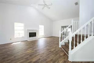 1675 Thornhill Cir, Oviedo, FL 32765 - Photo 6