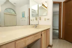 1675 Thornhill Cir, Oviedo, FL 32765 - Photo 14