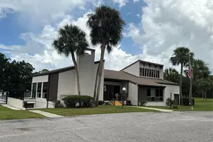 15102 Sandalwood Dr, Wildwood, FL 34785 - Photo 36