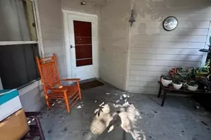 704 Kenmoore Ct, Eustis, FL 32726 - Photo 2