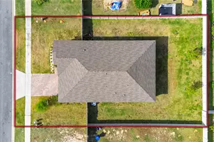 245 Messina Pl, Howey in the Hills, FL 34737 - Photo 2