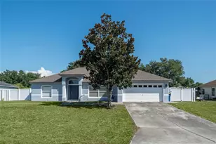 5041 Pine Needle Dr, Mascotte, FL 34753 - Photo 4