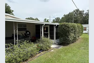 1217 Cr 440A, Lake Panasoffkee, FL 33538 - Photo 10