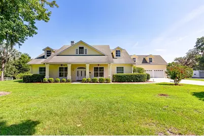 590 Crescent Street, Umatilla, FL 32784 - Photo 1