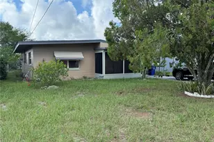 1117 Oakland, Tavares, FL 32778 - Photo 1